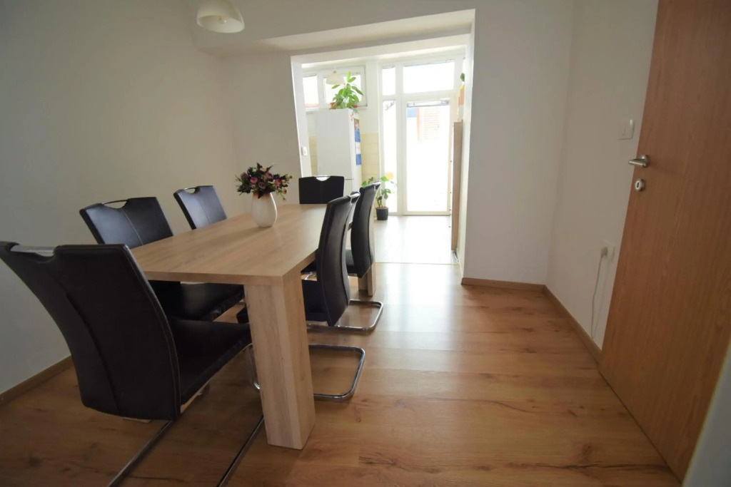 Apartment Adem