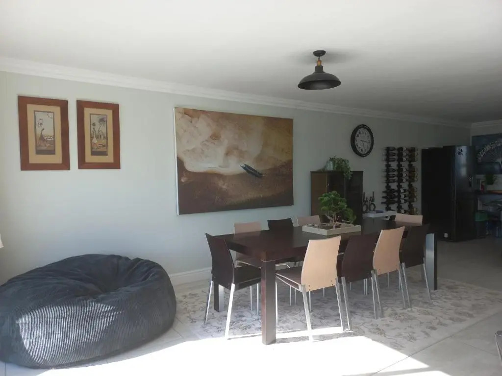 2 Dolphin Ridge , Bloubergstrand