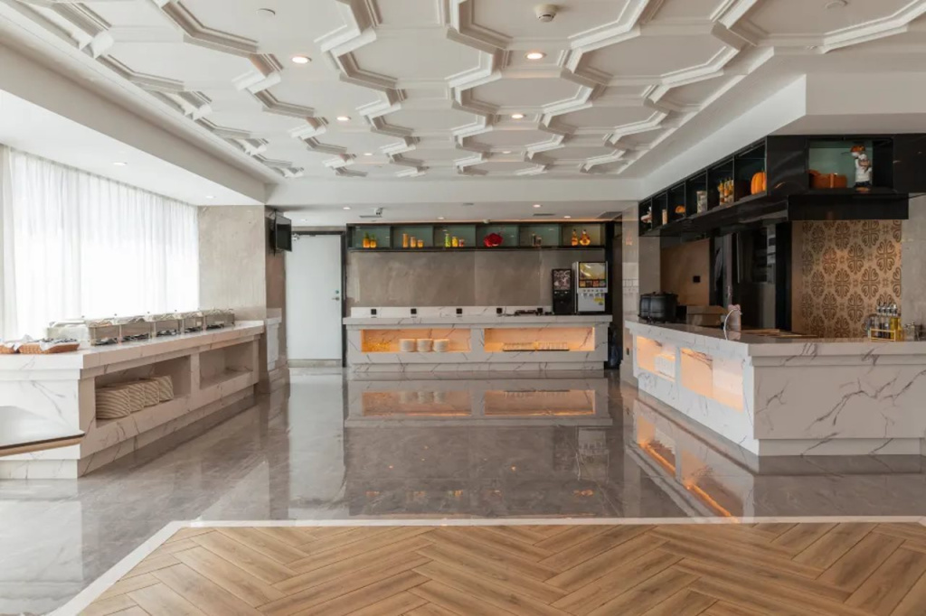 Vienna International Hotel Kunming Anning Donghu Branch
