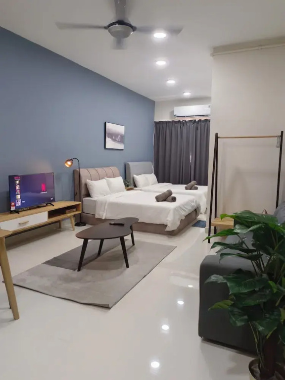 KLIA Airport Homestay 12