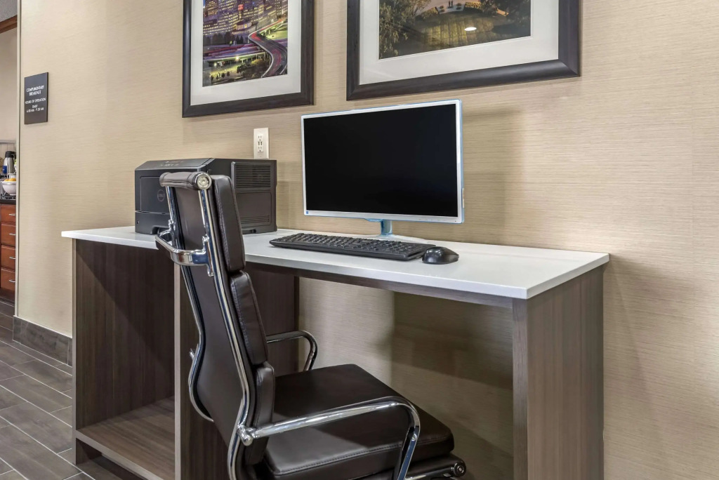 Comfort Inn & Suites Middletown - Franklin