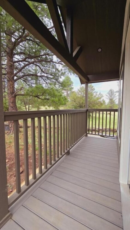 Luxury Cabin with Forest View 5B