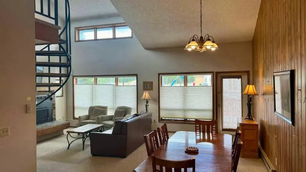 Lake Condo Big Sky Ski Resort - Heated Pool Access
