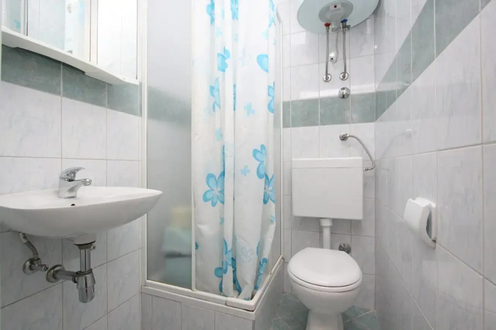 Apartments and Rooms Vesna Novalja