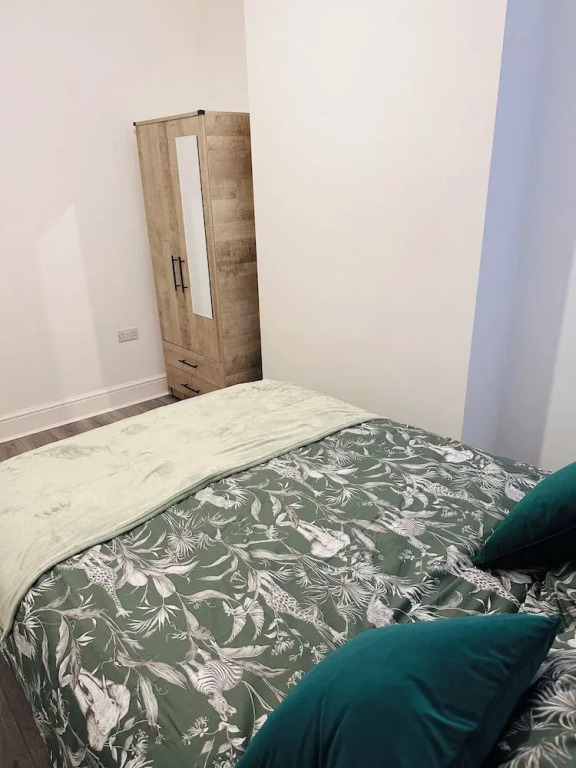 Chaucer House Retreat - Leicester