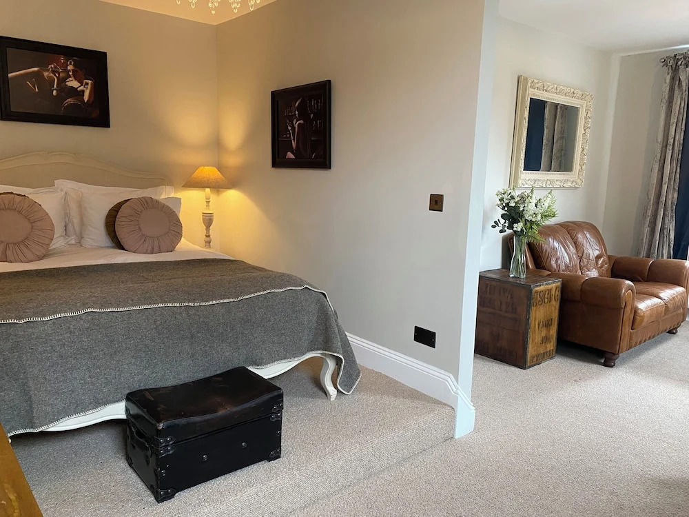 No 22 B&B