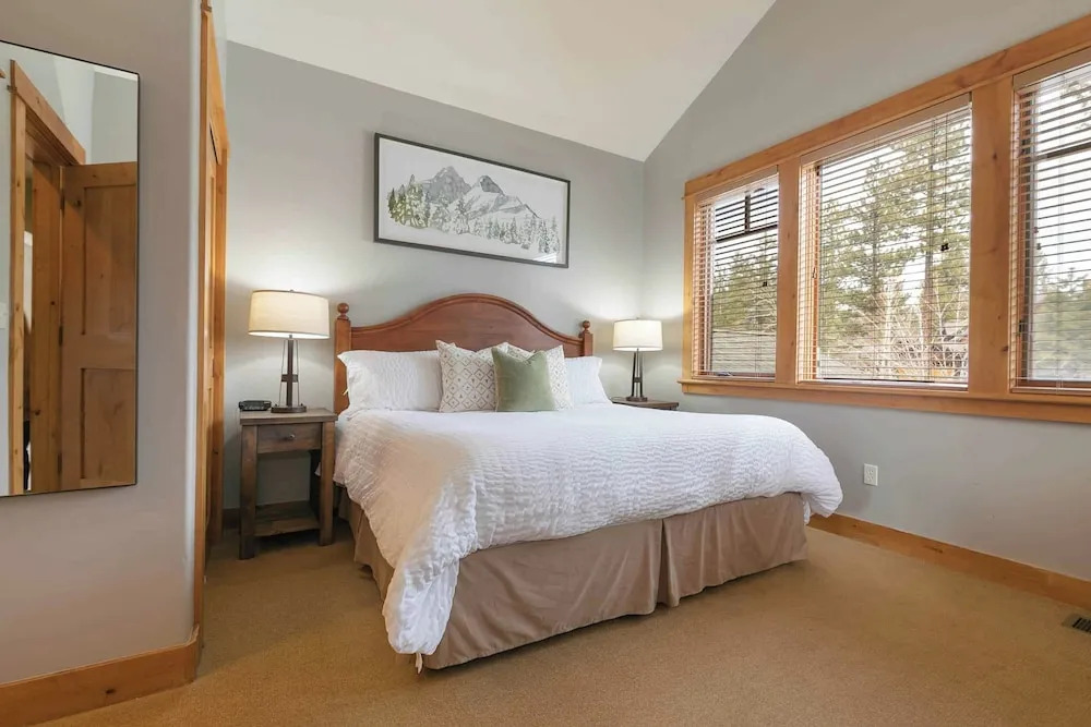 The Cottages, Summer Escape - Golf, Pool & Family Fun - 2-Bedroom