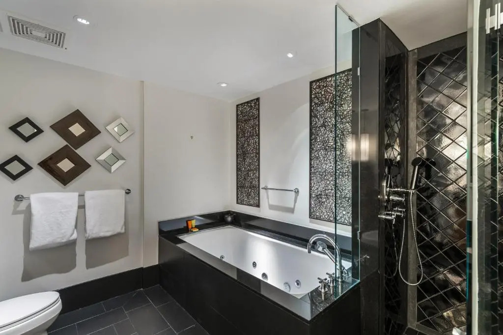 2 Bedroom Oceanview Private Residence at the Setai - 2606