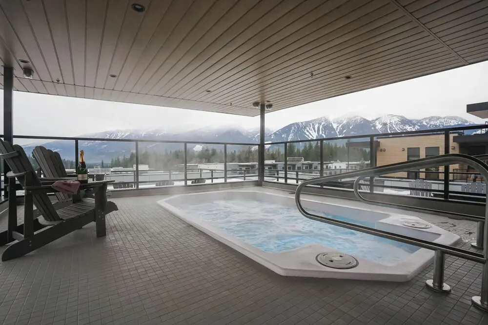 The Luxury Basecamp