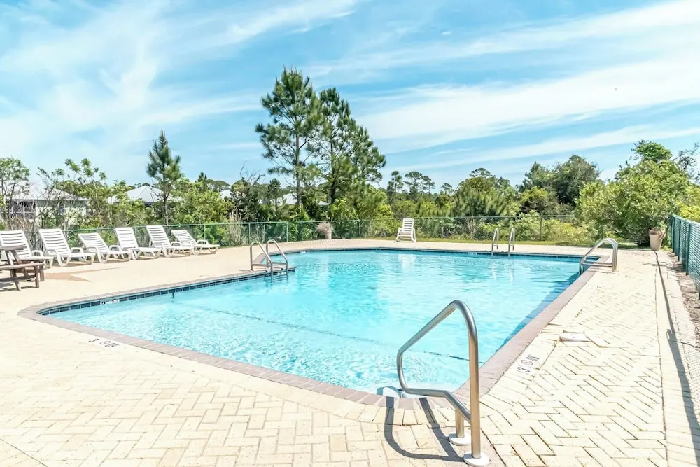 Spacious Gulf Shores Beach House With Ocean Views and Private Entrance