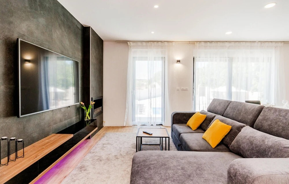 Beautiful Home In Rastane Donje