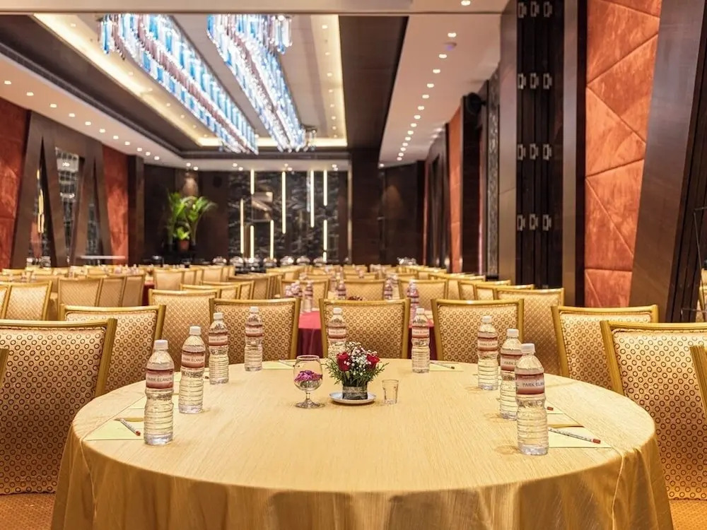 Hotel Park Elanza Coimbatore