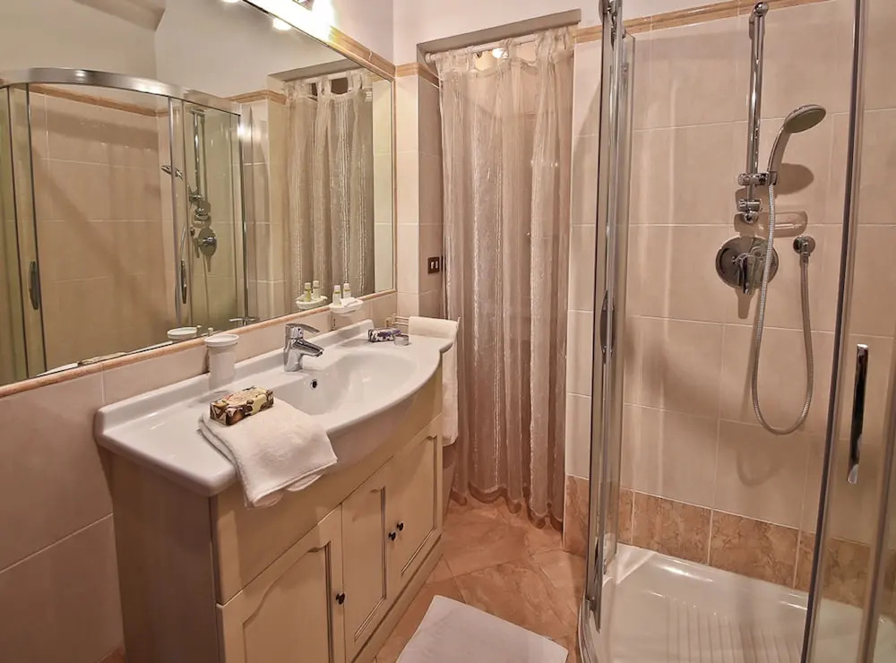 Aparthotel Leone