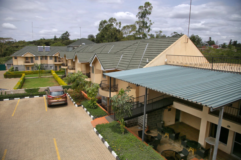 Longview Suites