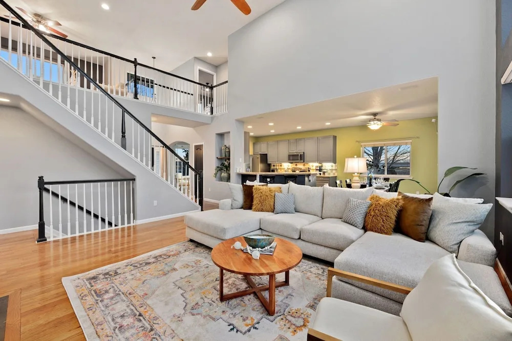 Spacious Home W/ Fun Amenities | Lake & Mtn Views