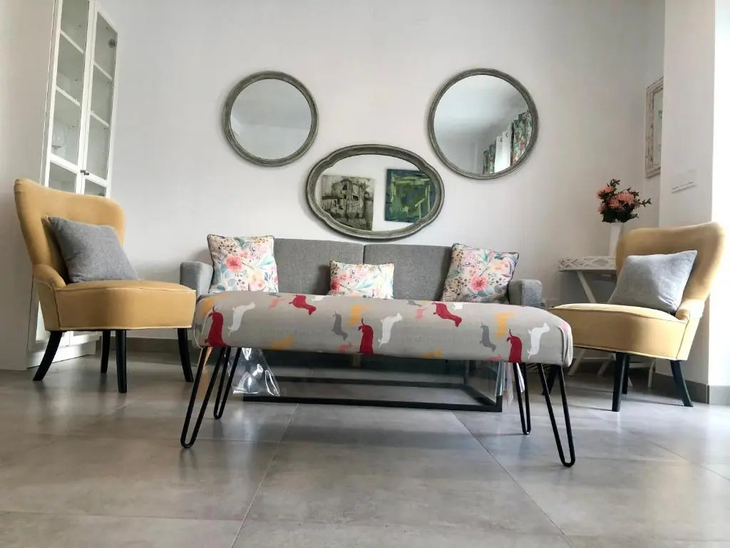 GATU Conil Sunset casa junto el mar con jardín privado, parking gratis y piscina común -Mayores de 21 años y familias