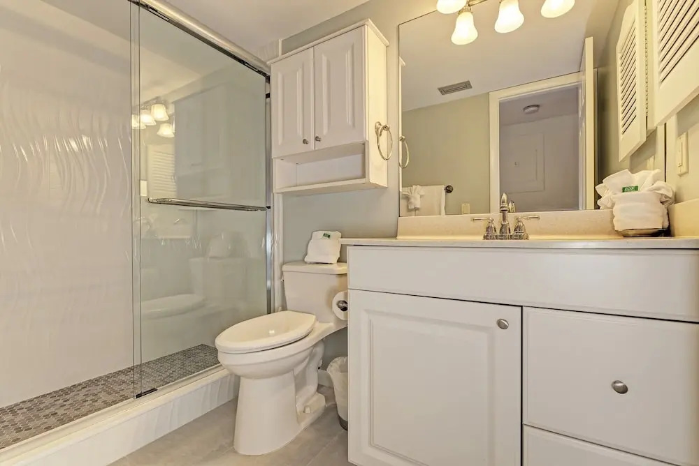 Midnight Cove Ii 127f - Updated Beach ! 2 Bedroom Condo