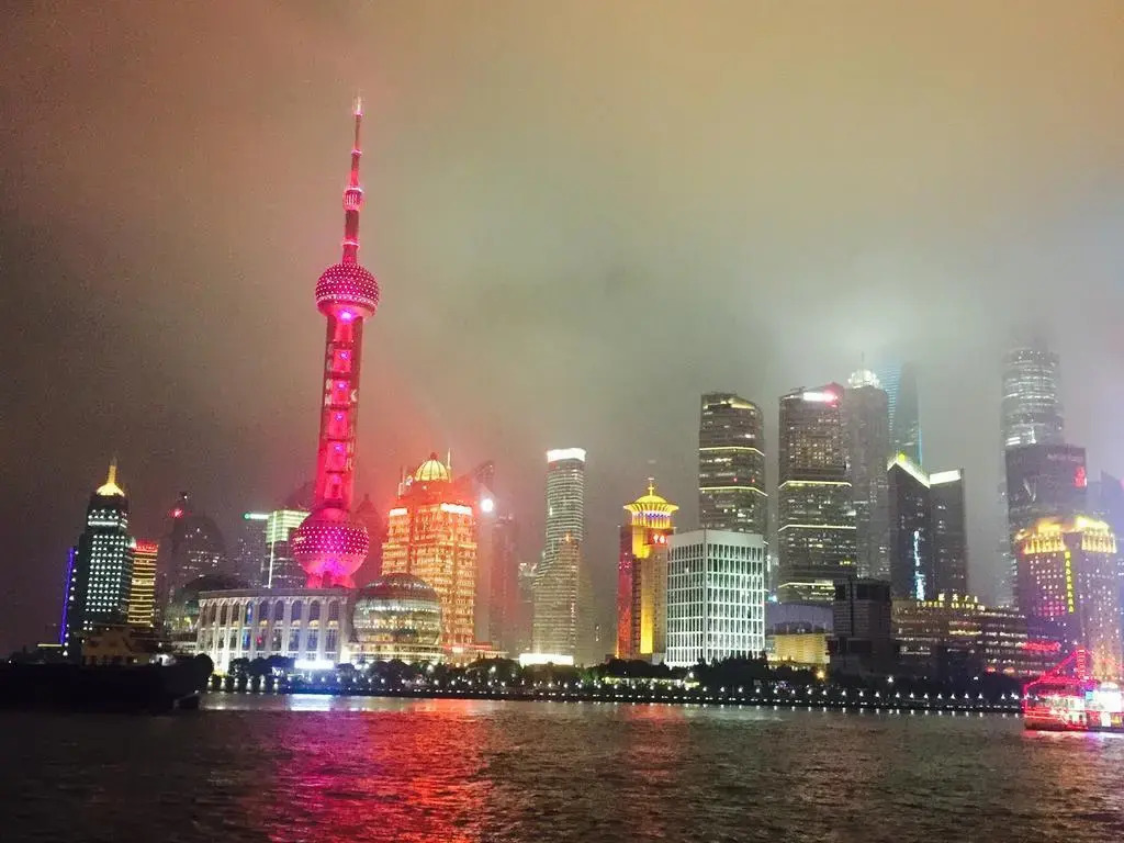 SHANGHAI-DECO Hotel-Free shuttle bus to Pudong Airport and Disneyland