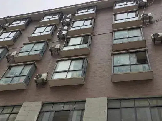 Jishou Xiyuanju Apartment