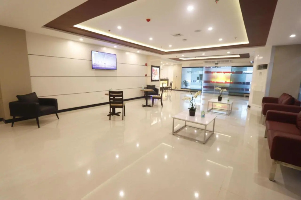 Hotel Sogo Timog 2