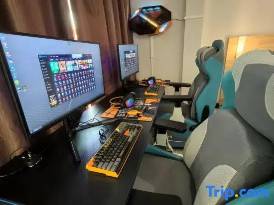 Star Sky Esports Hostel