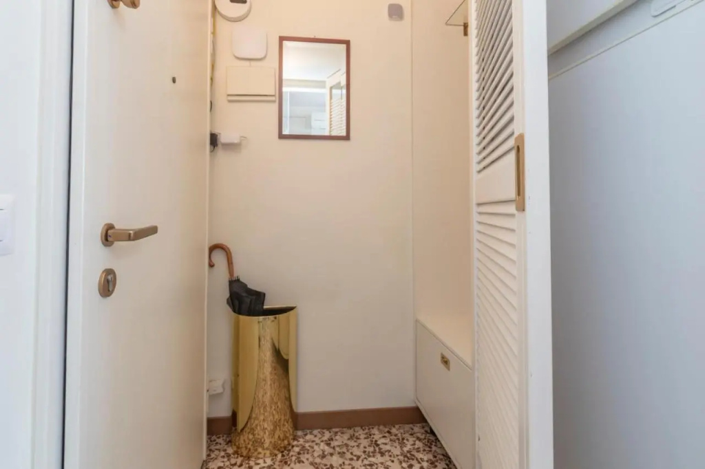 Bordighera Studio - Vicino Iulm / Naba - Wifi A.C. (Adults Only)