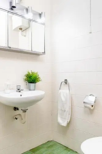 Spacious Apartment Fira Bcn & Camp Nou