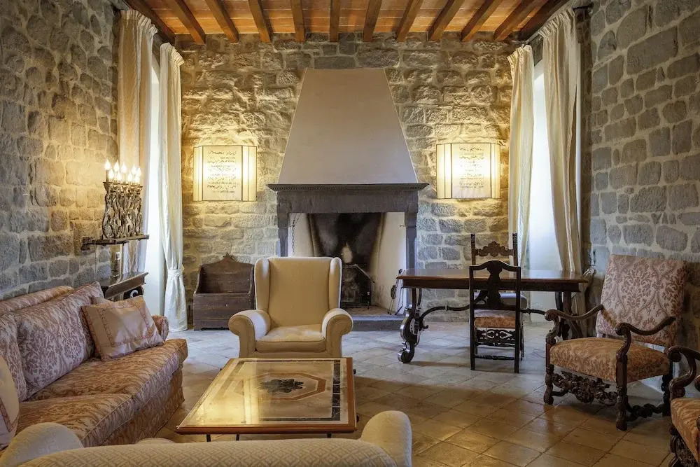Castello di Montemasso B&B