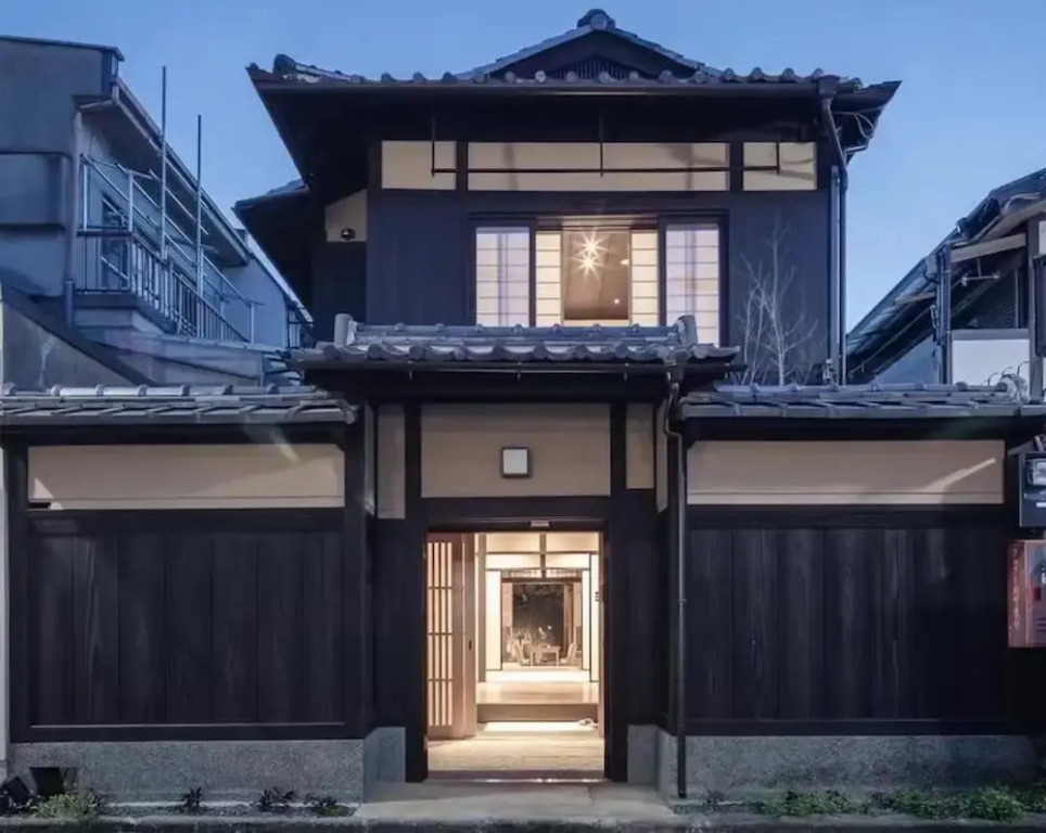 <Kyoto Machiya Kouhaku>Musha(香柏 無舎)