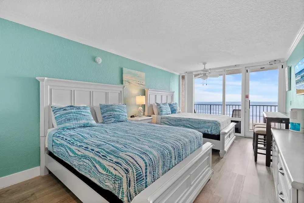 Pirates Cove 221