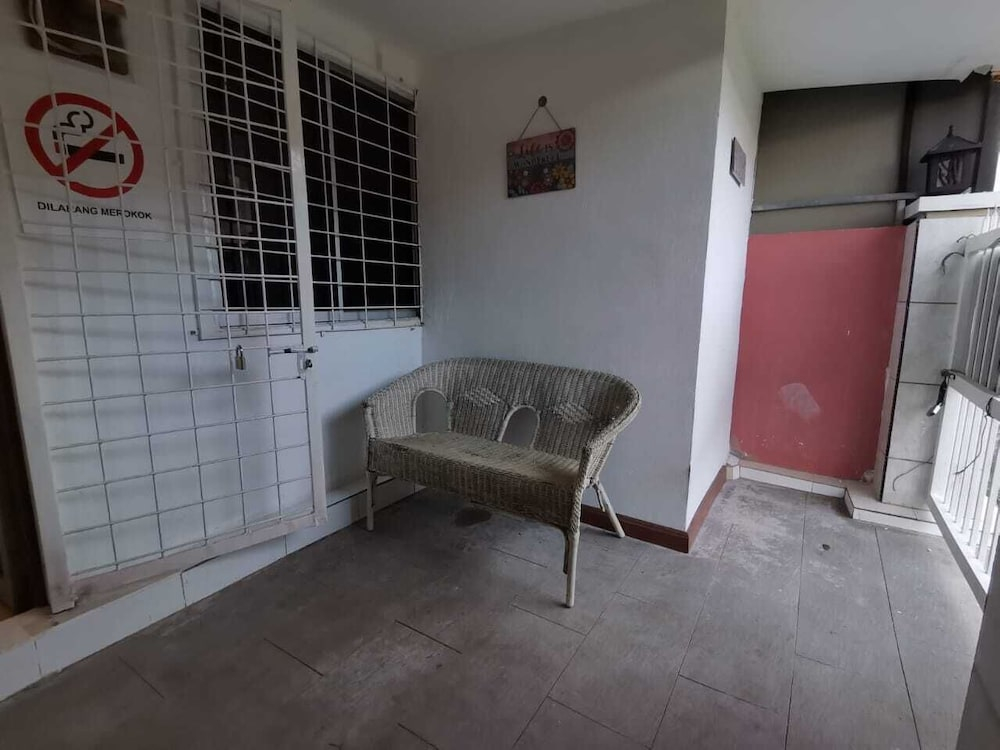 Natol Homestay - Kenyalang Park
