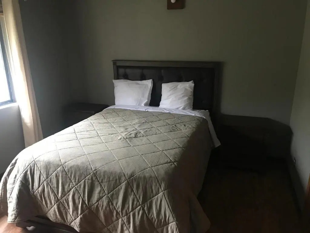 Mountain Trail Lodge and Vacation Rentals