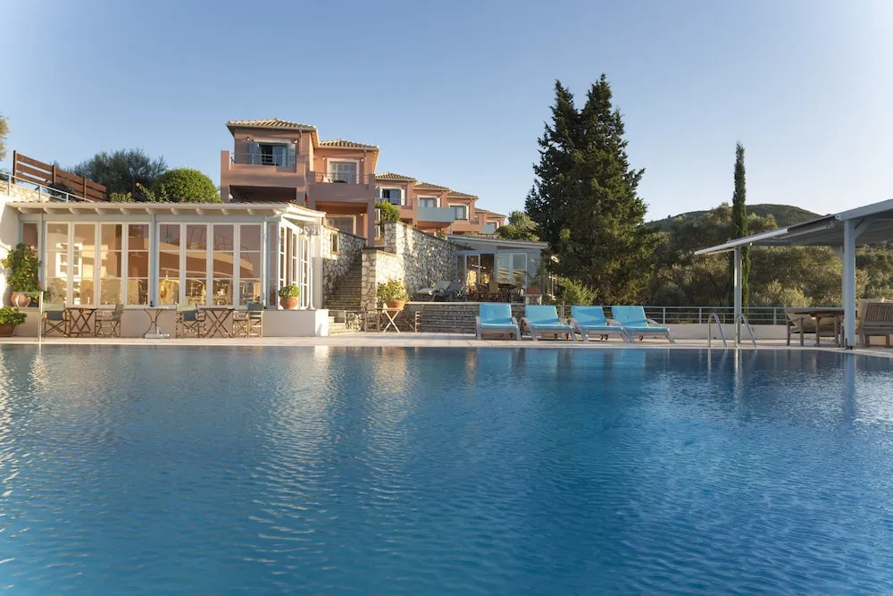 Mira Resort