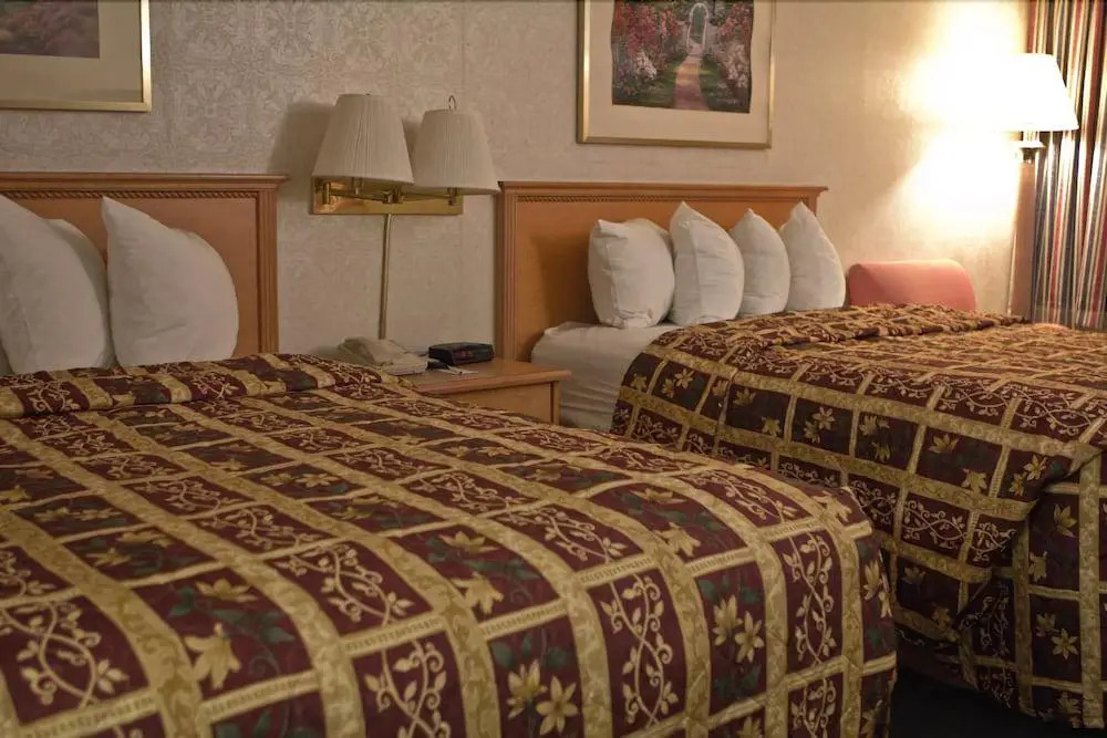 Ashlan Inn Hotel