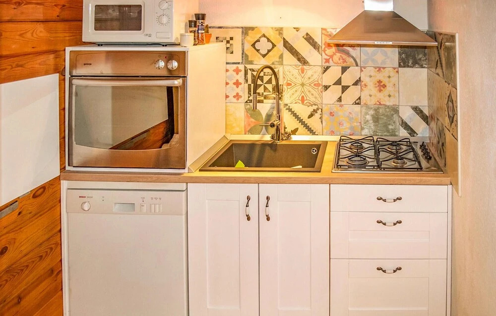 Amazing Home in Gornje Selo With Wifi and 3 Bedrooms