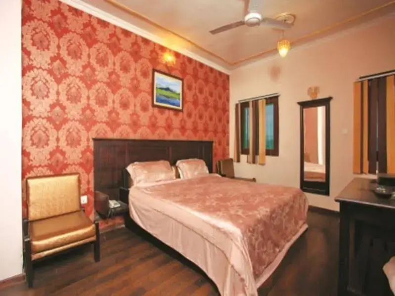 Hotel Pride Continental