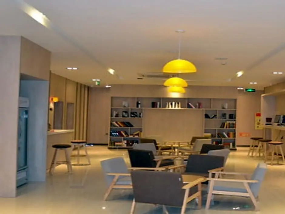 7 Days Premium Yangzhou Shou XI Lake Branch