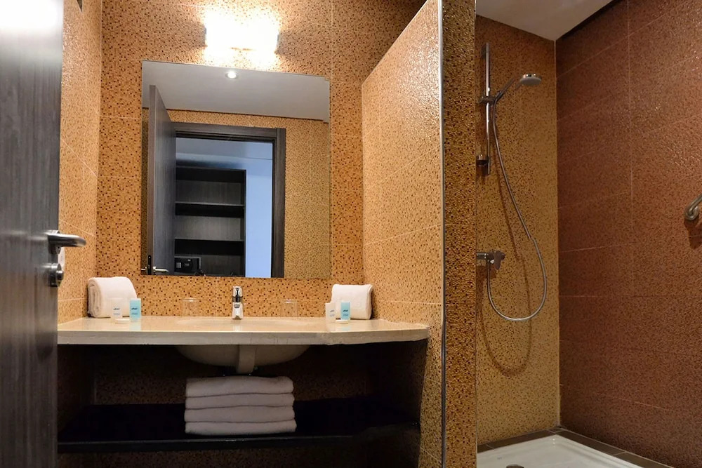 Wazo Hotel