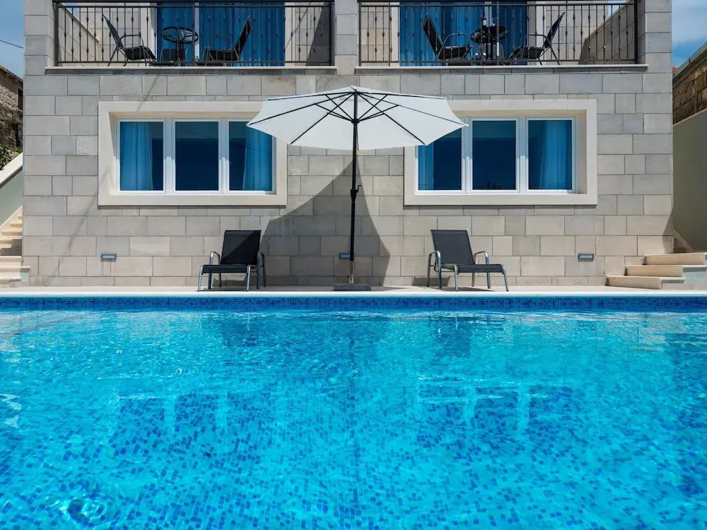 Villa Kabalero - Four-bedroom Villa With Private Pool
