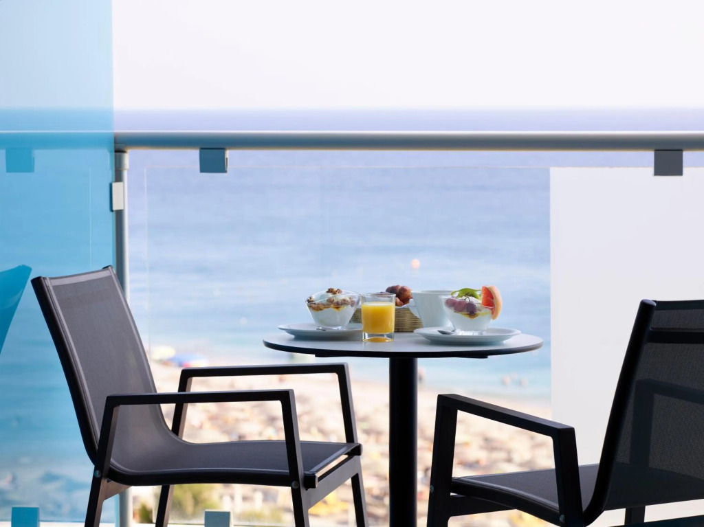 Aquarium View Hotel Adults Only 21 plus
