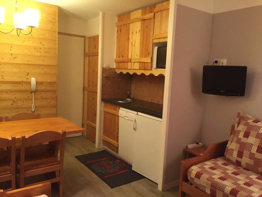 Belle Plagne Two-roomed Apartment on Slopes for 5 People of 27m2 Th223