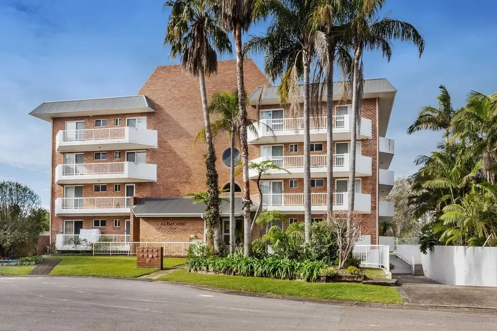 Albacore Unit 8,12 Ondine Close