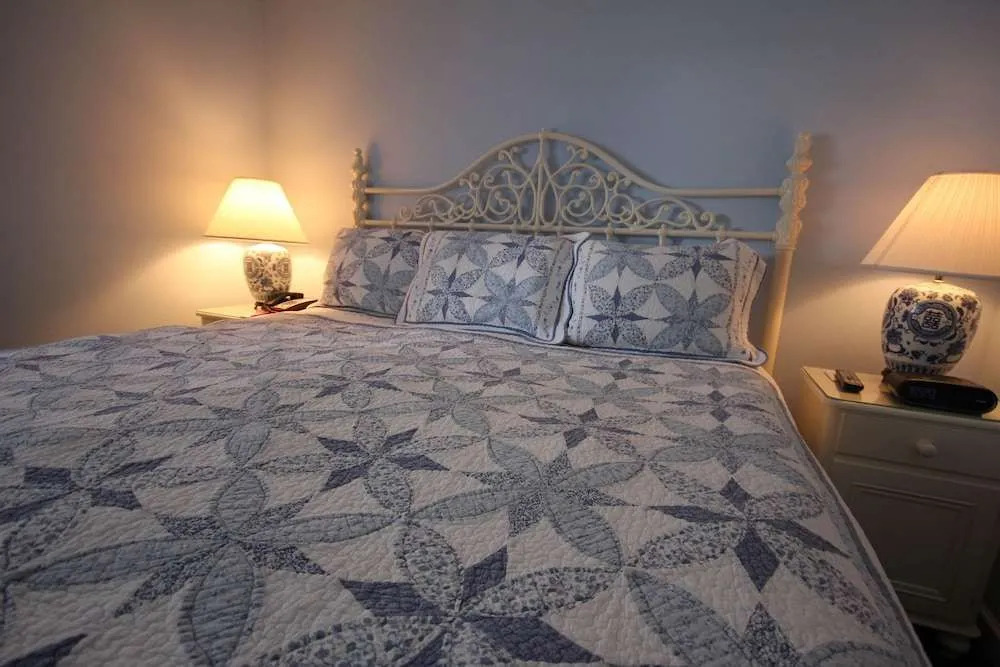 Lilac Tree Suites