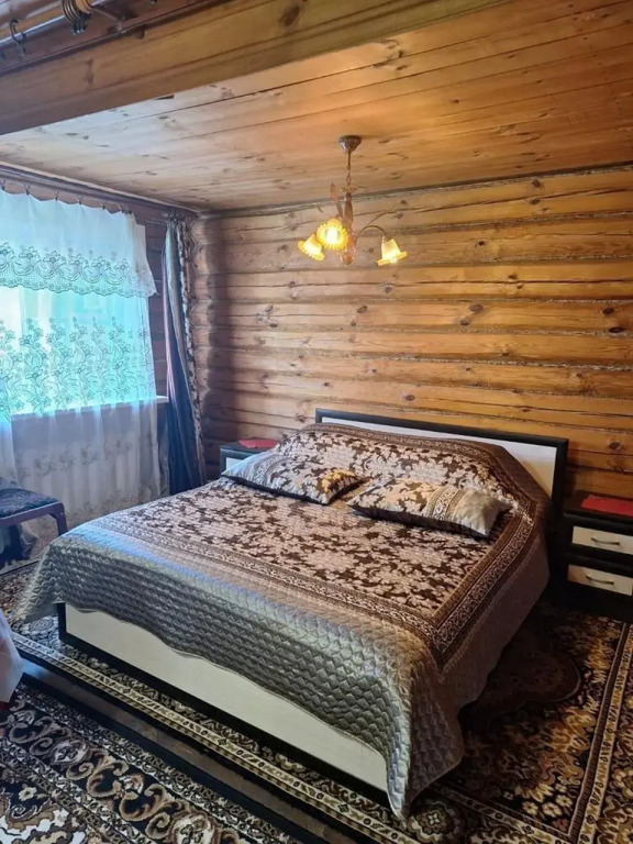 Дом из натурального сруба