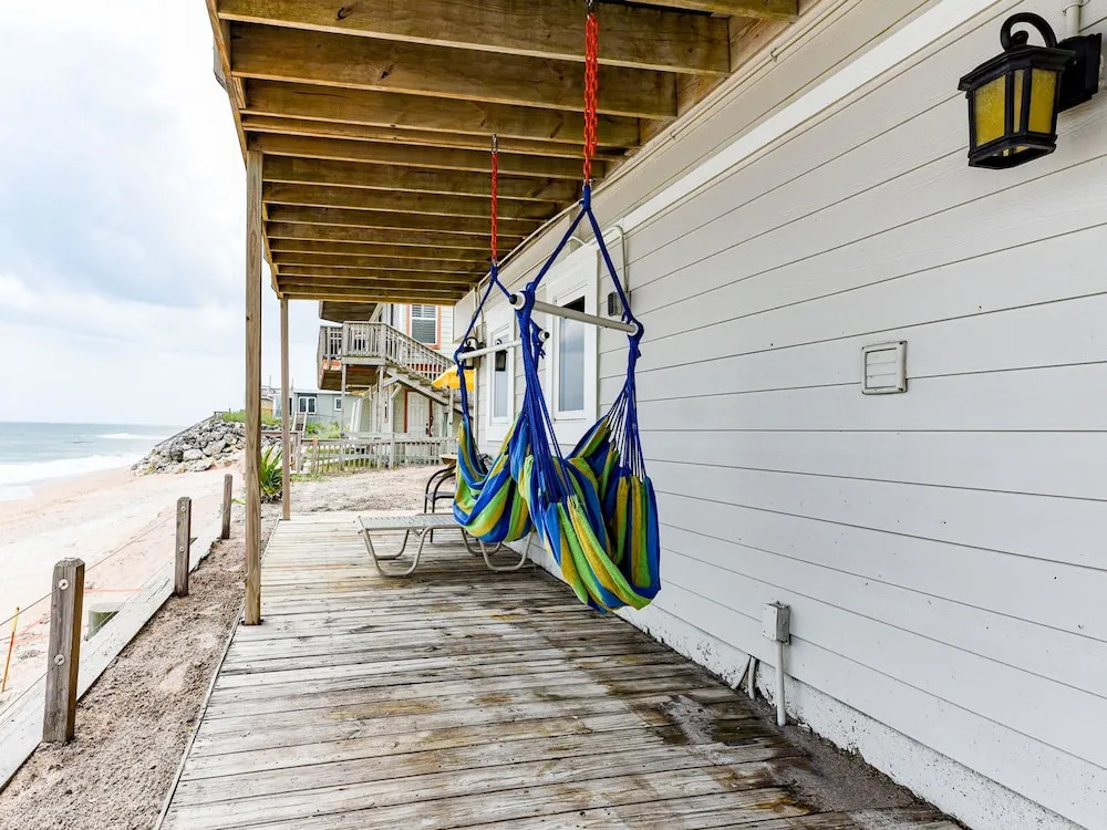 Sun And Surf - Four Bedroom Home