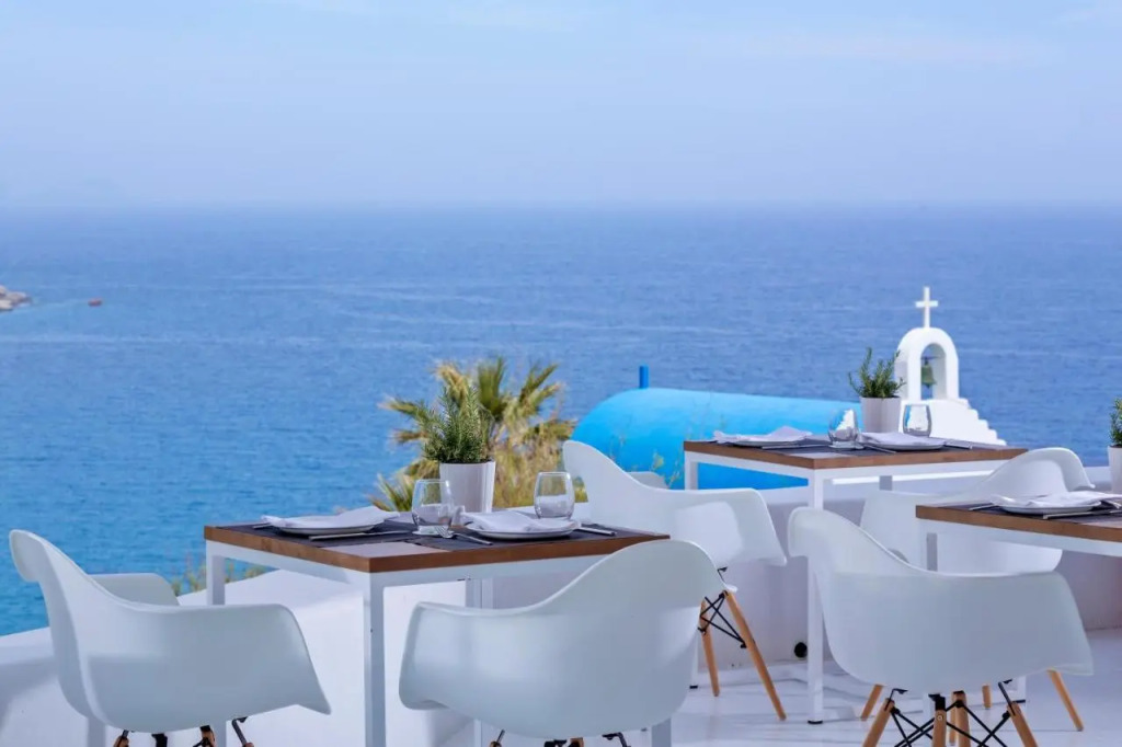 Pietra e Mare - Mykonos Moments by Mr and Mrs White