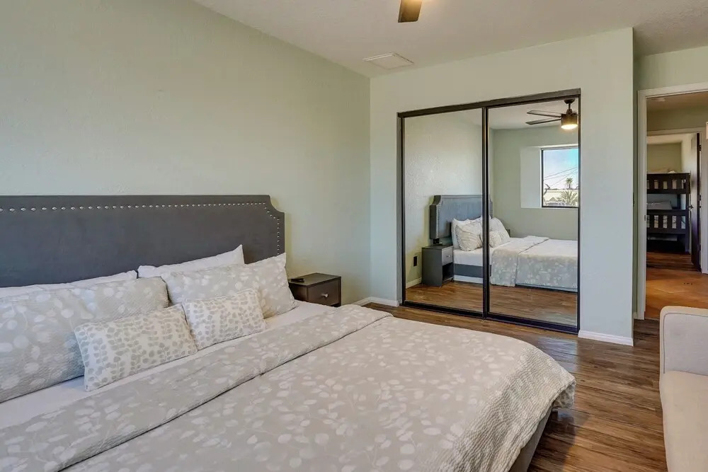 4 Mi to Lake Havasu State Park: Home w/ Mtn Views!
