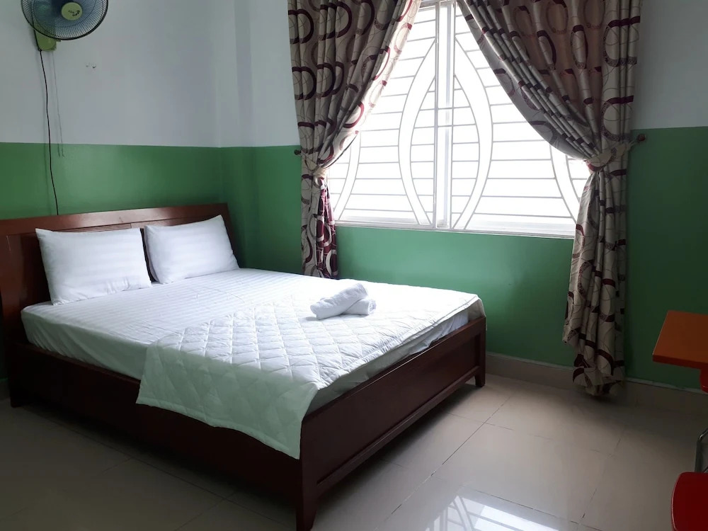 Khách sạn Anh Thư