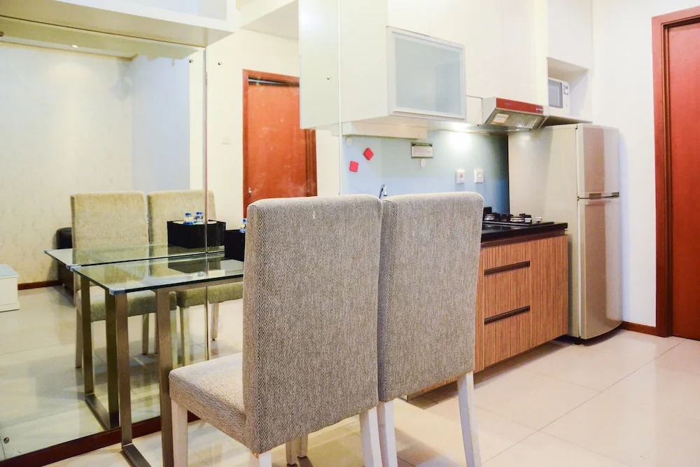Strategic Location 1BR Apartment Thamrin Residence