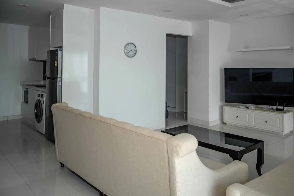 One Tower apartments by Apartwell